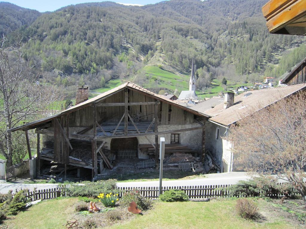 ماليس فينوستا Aparthotel Garni Haus Hubertus المظهر الخارجي الصورة