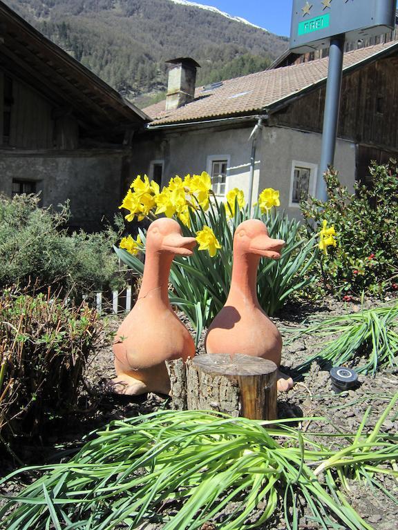 ماليس فينوستا Aparthotel Garni Haus Hubertus الغرفة الصورة